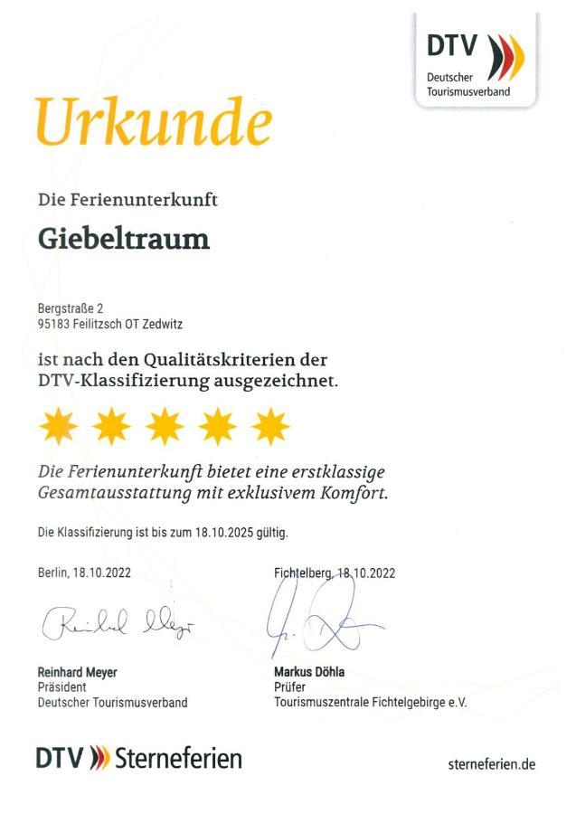 Chalet-Ferienwohnung Giebeltraum, 115 Qm, Wellness/Fitness/Sauna - Bergroedelhof Feilitzsch Eksteriør billede