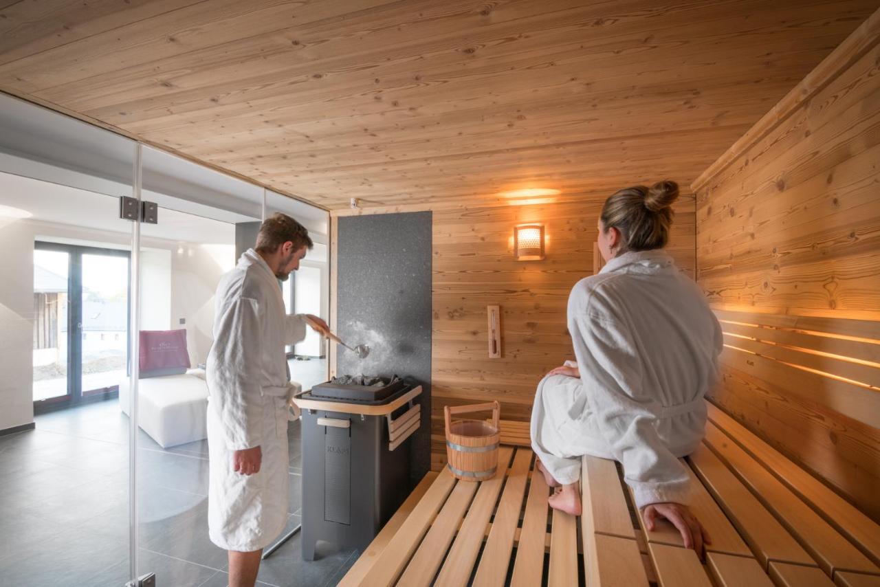 Chalet-Ferienwohnung Giebeltraum, 115 Qm, Wellness/Fitness/Sauna - Bergroedelhof Feilitzsch Eksteriør billede