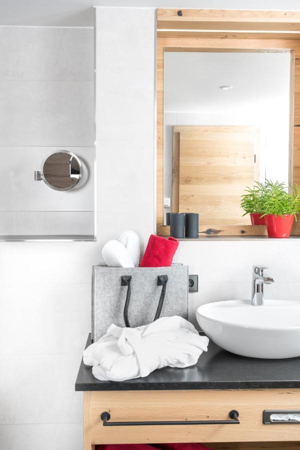 Chalet-Ferienwohnung Giebeltraum, 115 Qm, Wellness/Fitness/Sauna - Bergroedelhof Feilitzsch Eksteriør billede